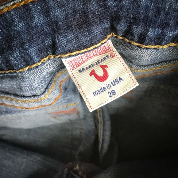 True Religion 28/32 Jeans EUC - Picture 3 of 6